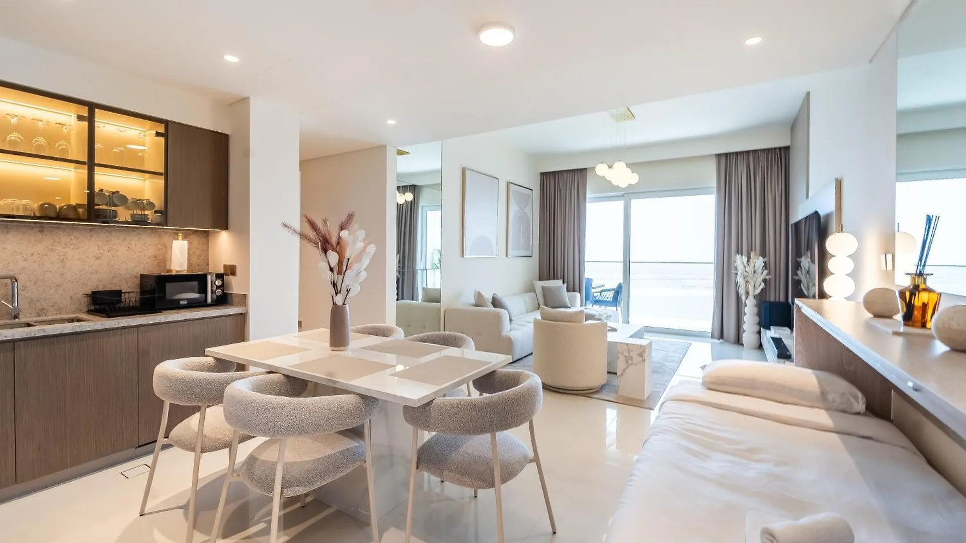 Elie Saab Tower Luxury Apartment Dubai 0*,  United Arab Emirates